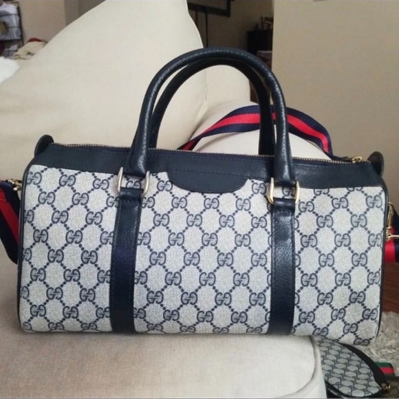 GUCCI VINTAGE BAG & WALLET IN PRISTINE CONDITION - Picture 2 of 15